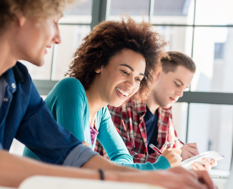 Apprentices studying during a lesson
